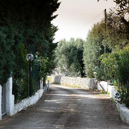 Villetta Da Zio Marcello Остуни Экстерьер фото