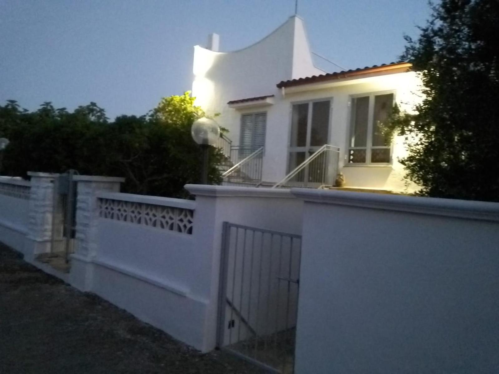 Villetta Da Zio Marcello Остуни Экстерьер фото